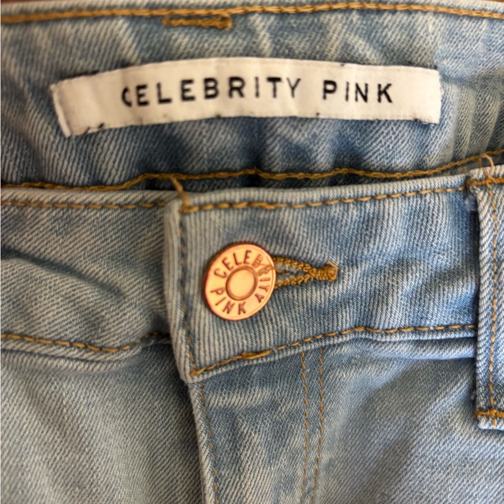 Celebrity Pink mid-rise Short - Picture 4 of 12